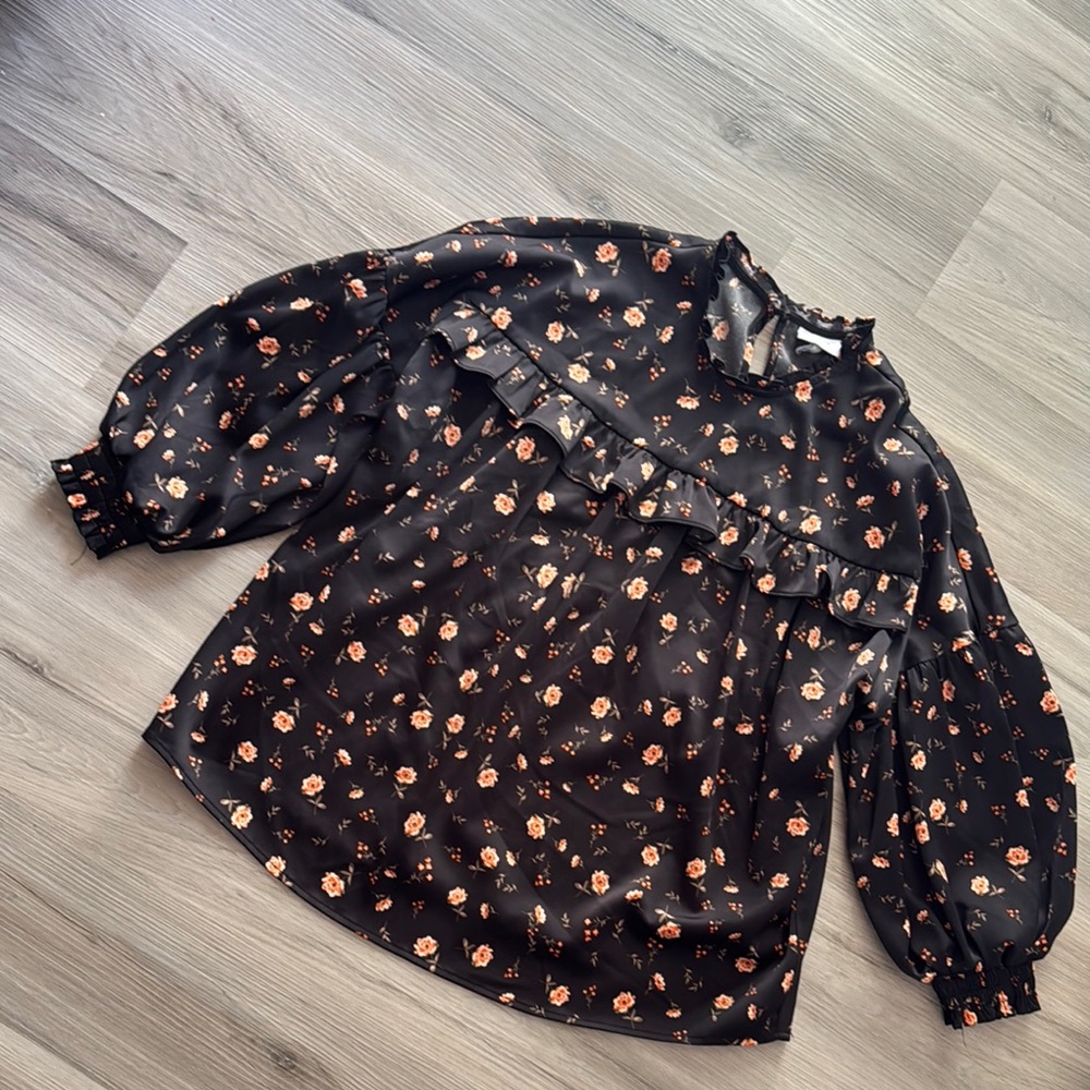 Black and Gold Ruffled Blouse with Mandarin Collar